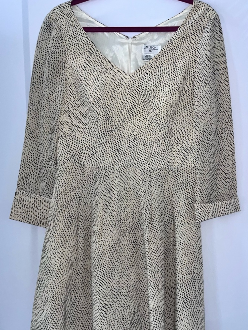 Allison 100% Silk Dress Neutral Print Midi Women’s Dress W Elegant Flowy Neutral